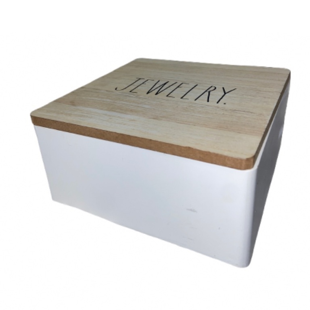 Rae Dunn jewelry box features a light wood grain lid with "JEWELRY